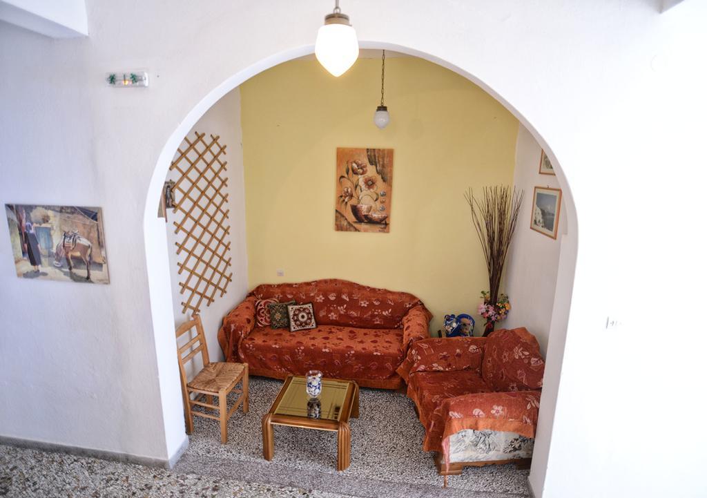 Guest house To Gefyraki Agios Kirykos (Ikaria)