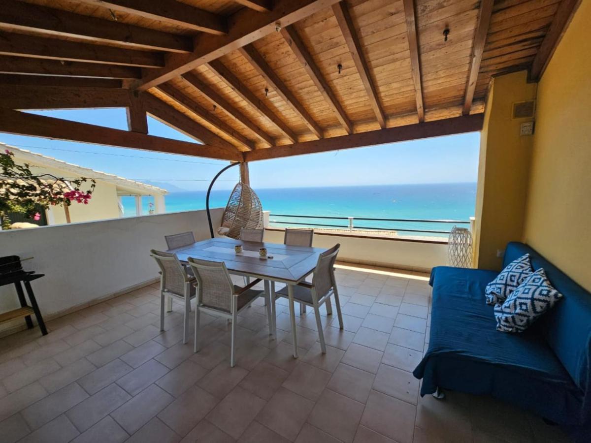 Glyfada 91 Apartment