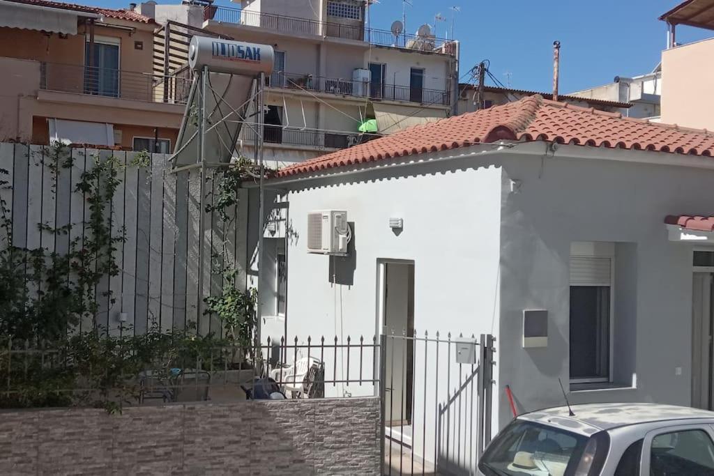 Apartment House With Yard In Center Of Kalamata