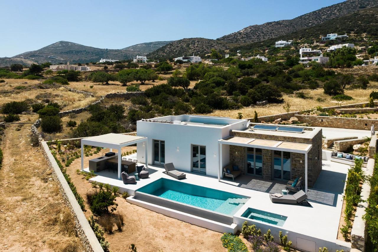 Solevara - Luxury With Infinity Pool, Jacuzzi, Cinema & Luxury Amenities Villa *