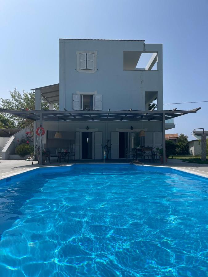Villa Seaview Aris With Private Pool By Lefkadastay