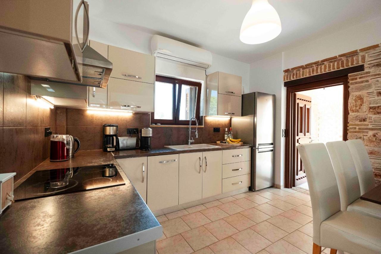 Villa Peroulia Stone - Grece, Peloponnese *