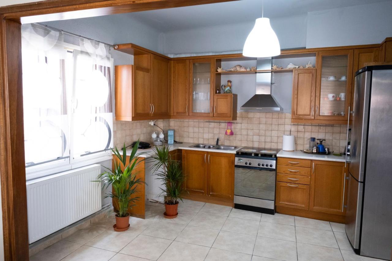 Apartment House 8