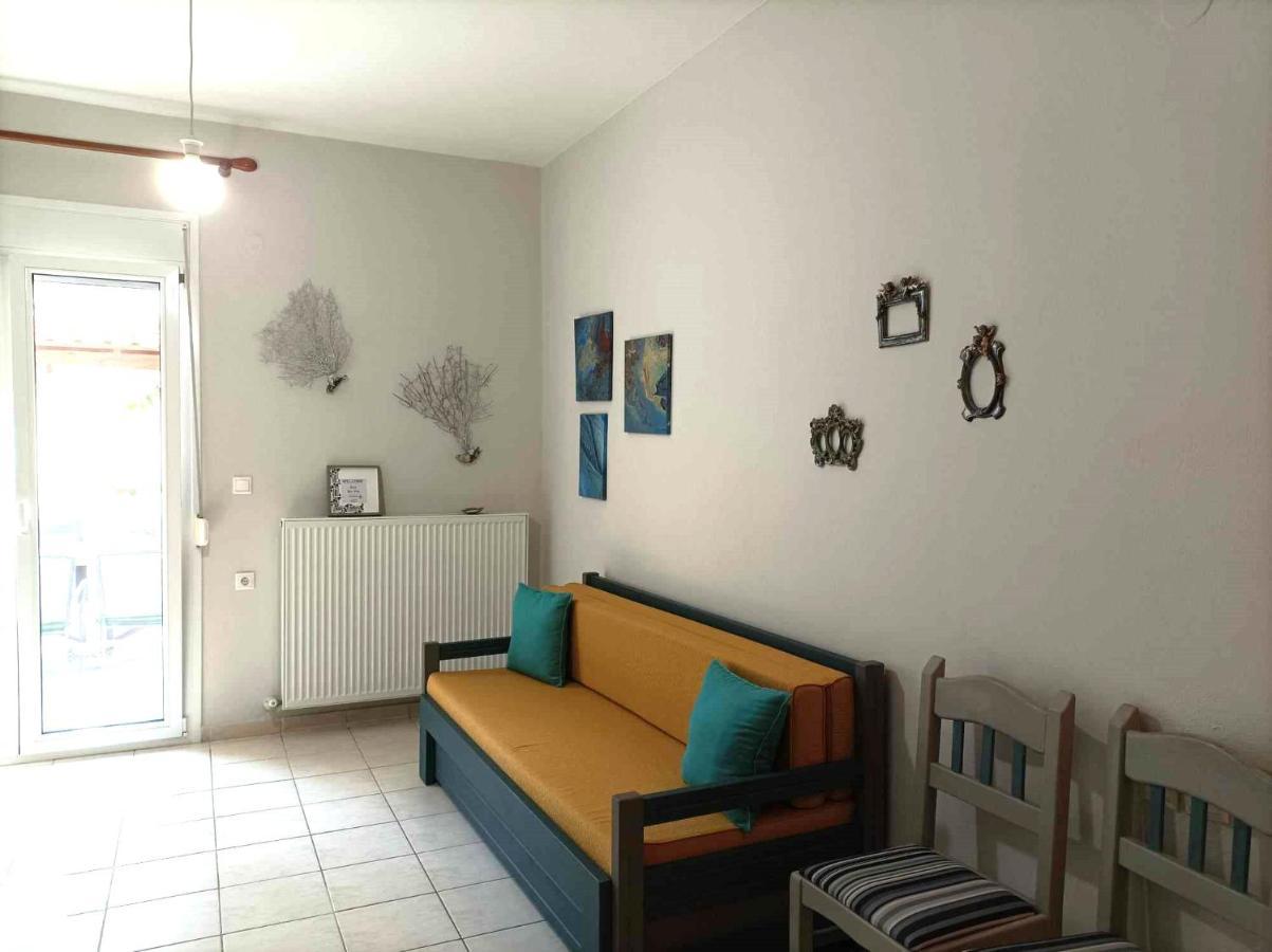 Menexe Apartments-korali *