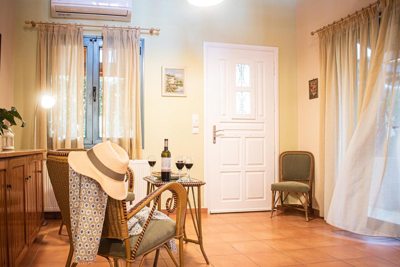 Holiday home Glarosmaisonette Kato Daratso