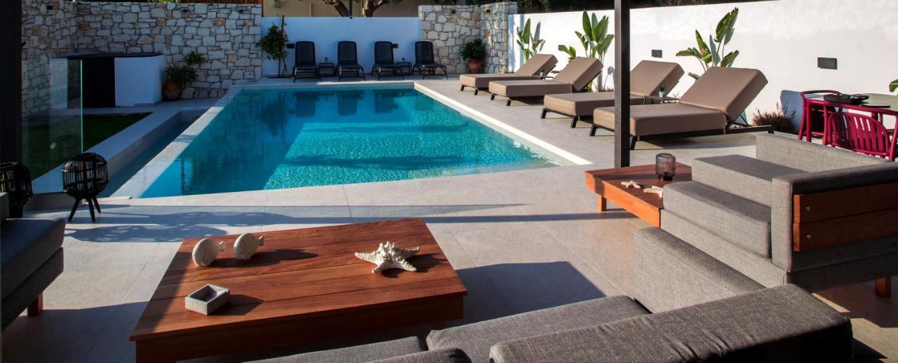 Avrilia Seaside Heated Pool