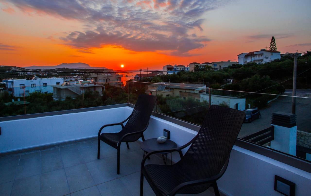 Villa Avrilia Seaside Heated Pool