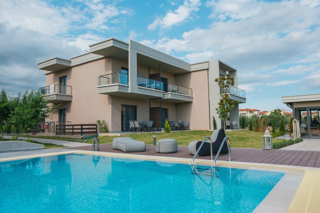 Olea Mare Studios & *
