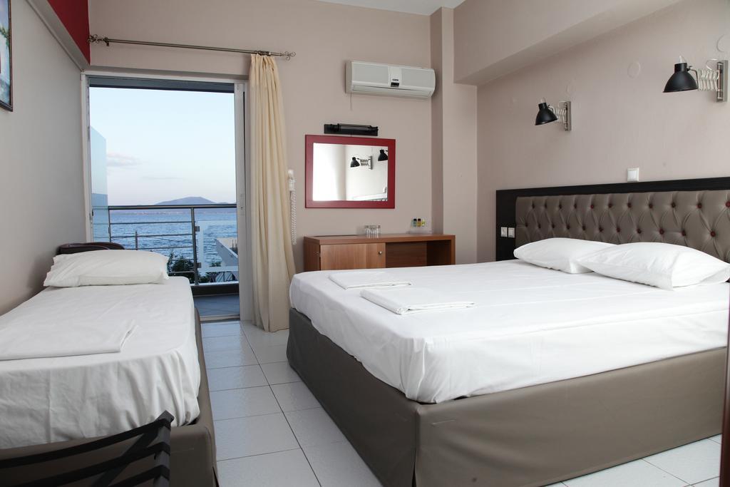Evvoiki Akti Hotel 3*