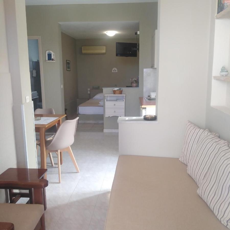 Myrtia Apartment
