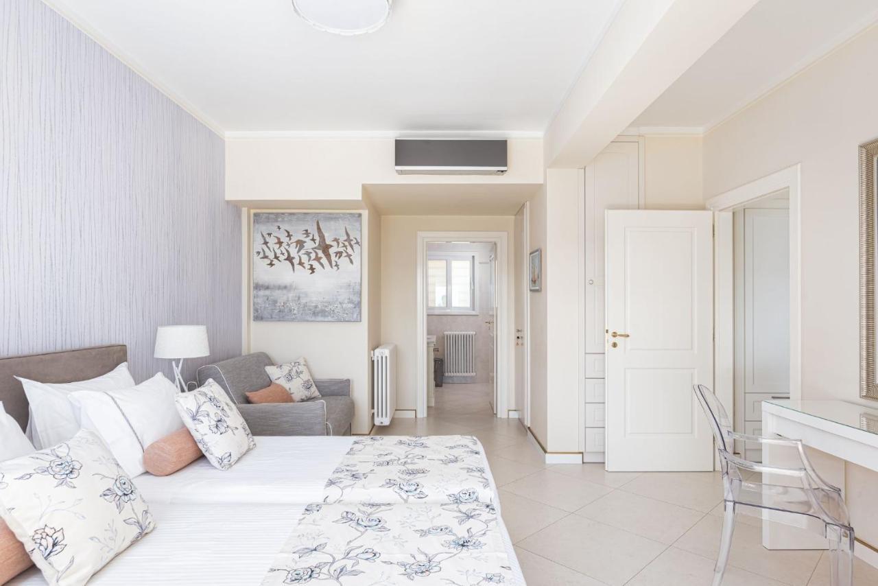 Apartment Fantasia *