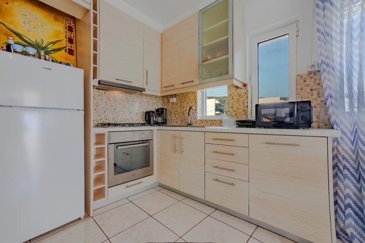 The Island Apartment *