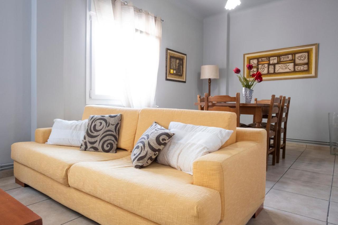 Apartment House 8