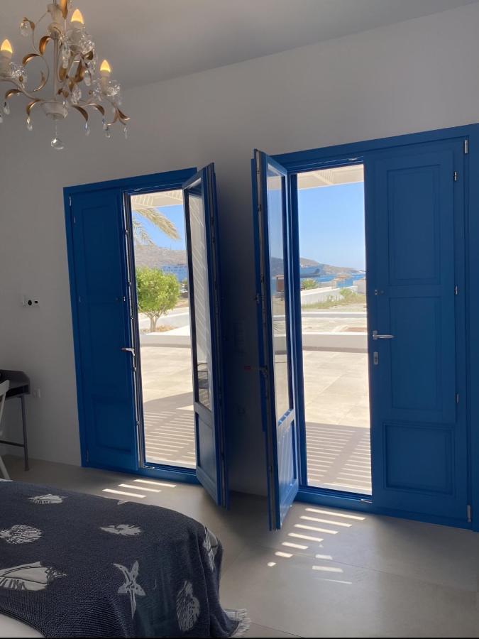 Luxury On The * Chora (Ios)