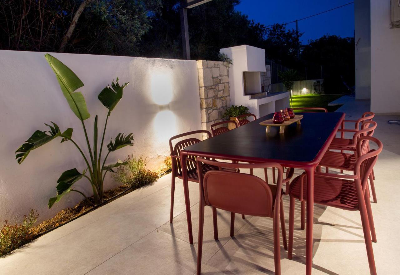 Avrilia Seaside Heated Pool * Almyrida (Crete)