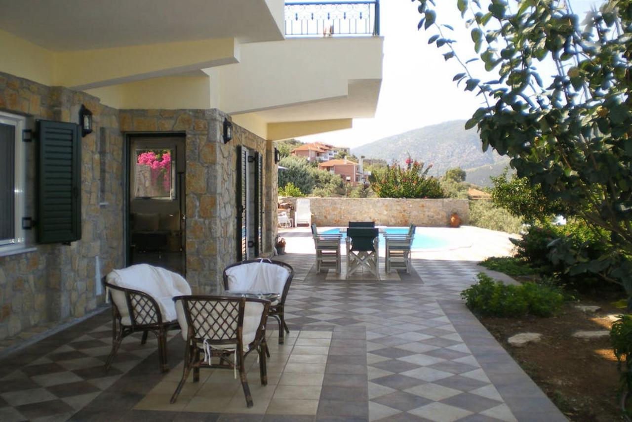 Luxury With Pool Overlooking A Majestic View Villa *