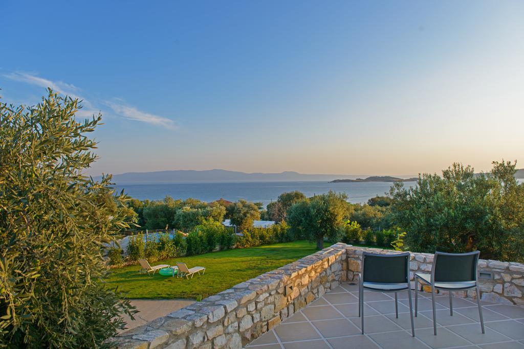 Almira Luxury