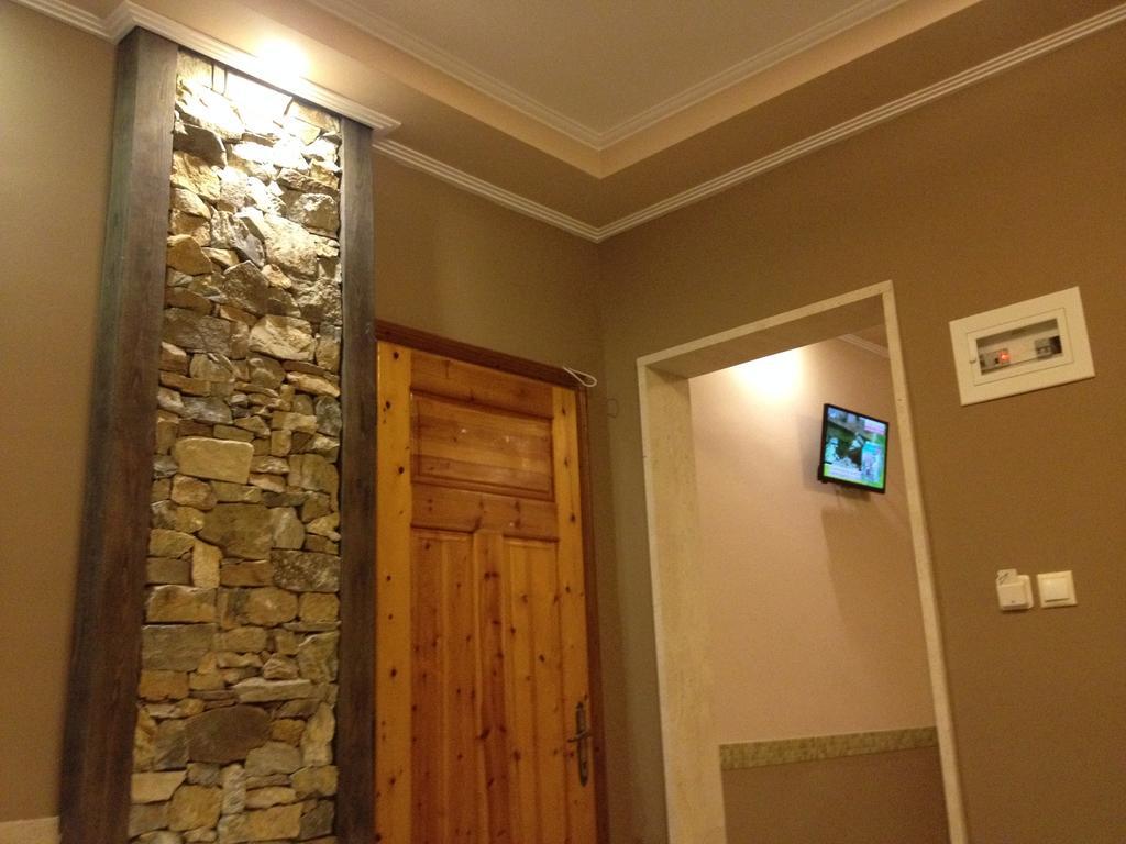 Menis Haus Apartment Vrasna