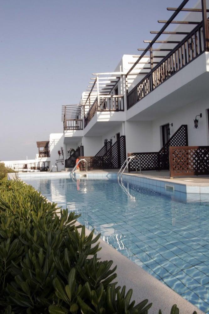Maris Hersonissos (Crete)
