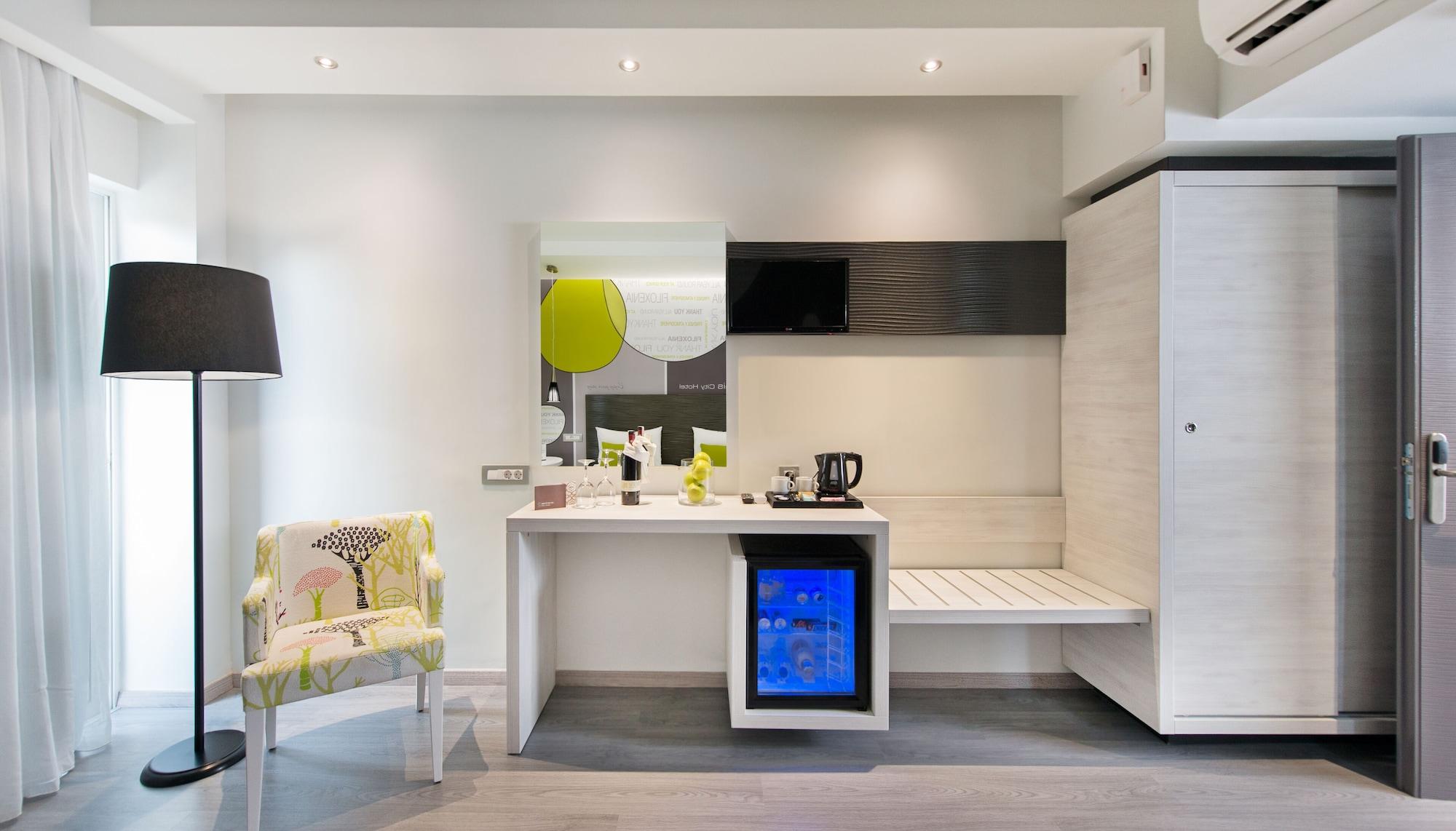 Hotel Semiramis 4*