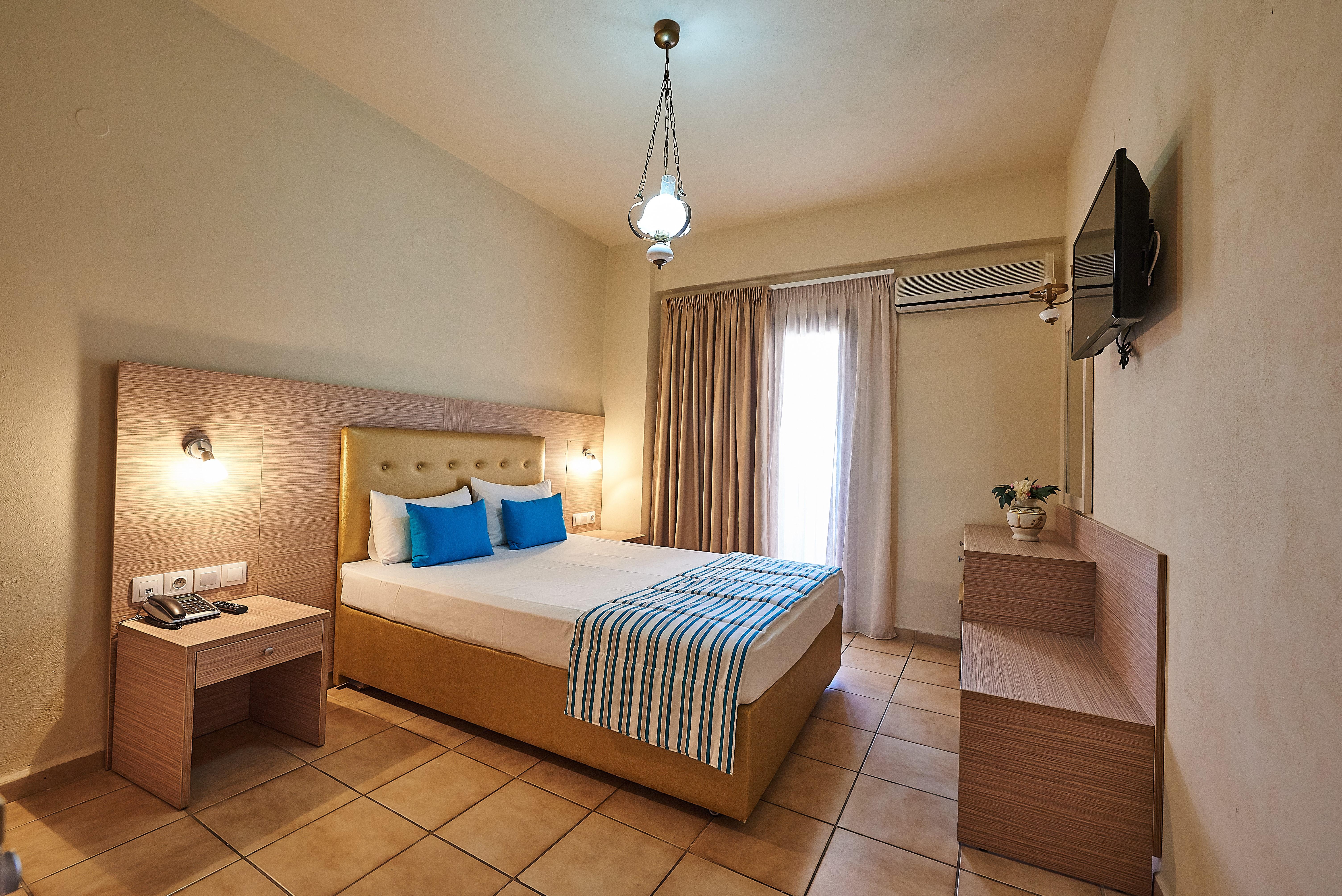 Hotel Thalia Deco & 3*