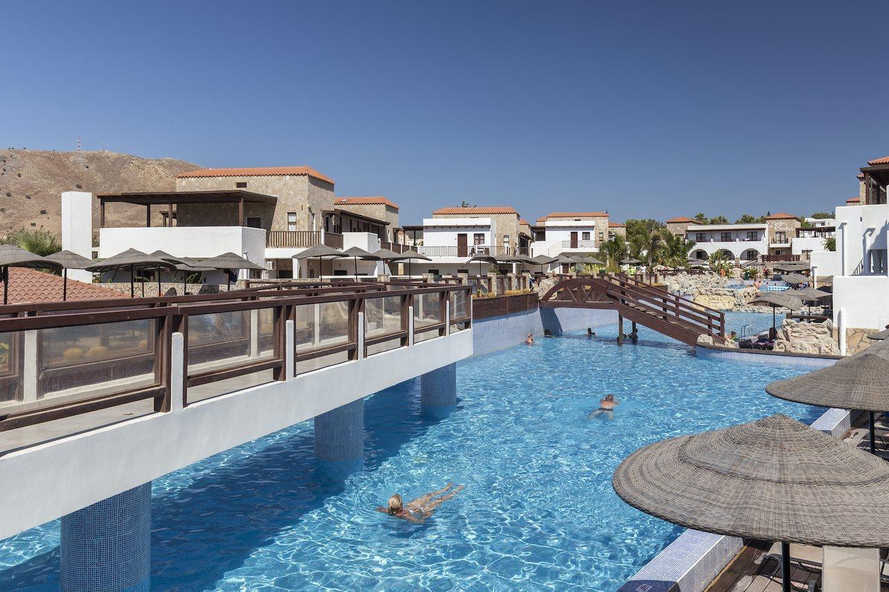Costa Lindia Resort 5*