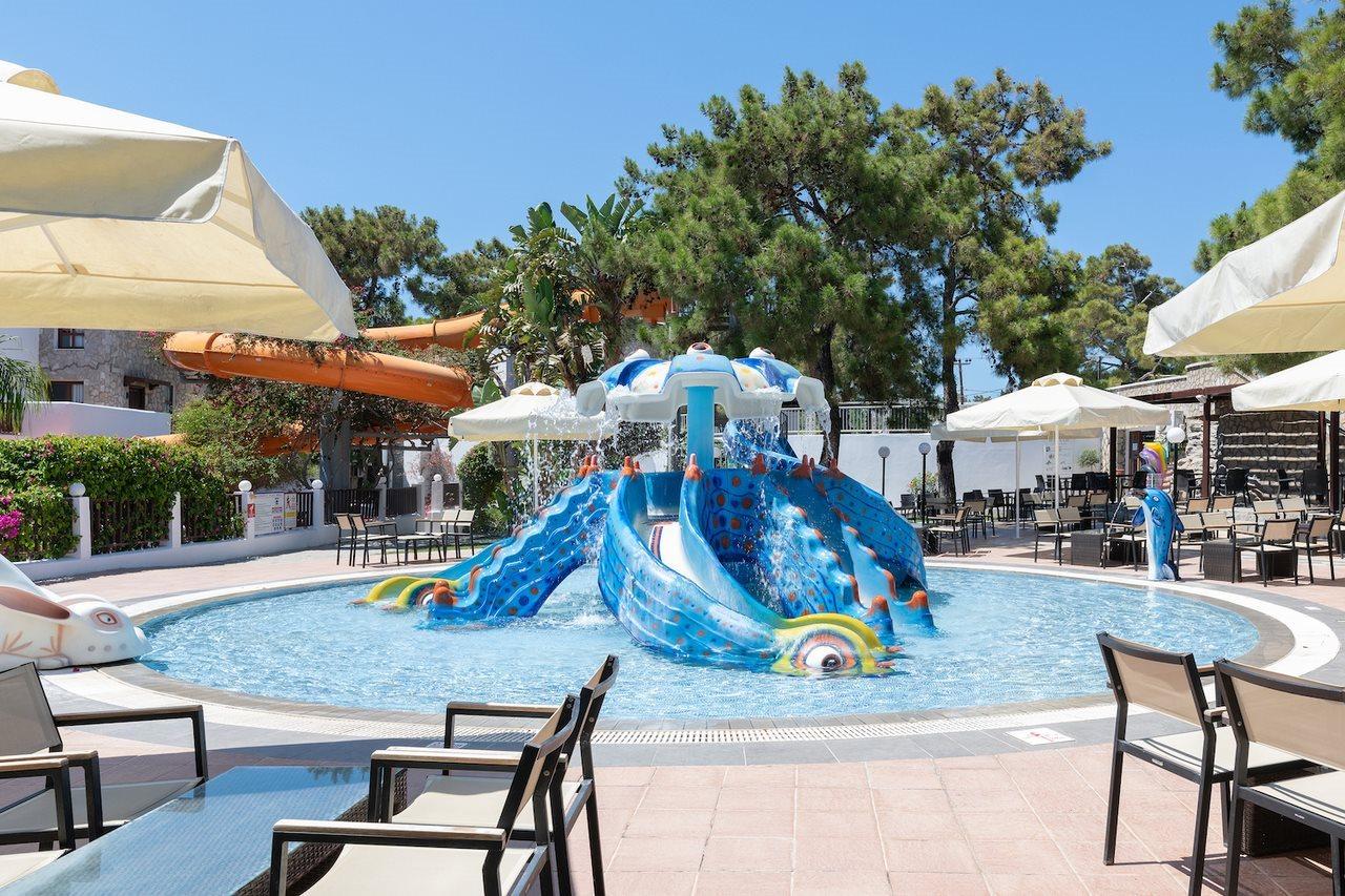 Costa Lindia 5*
