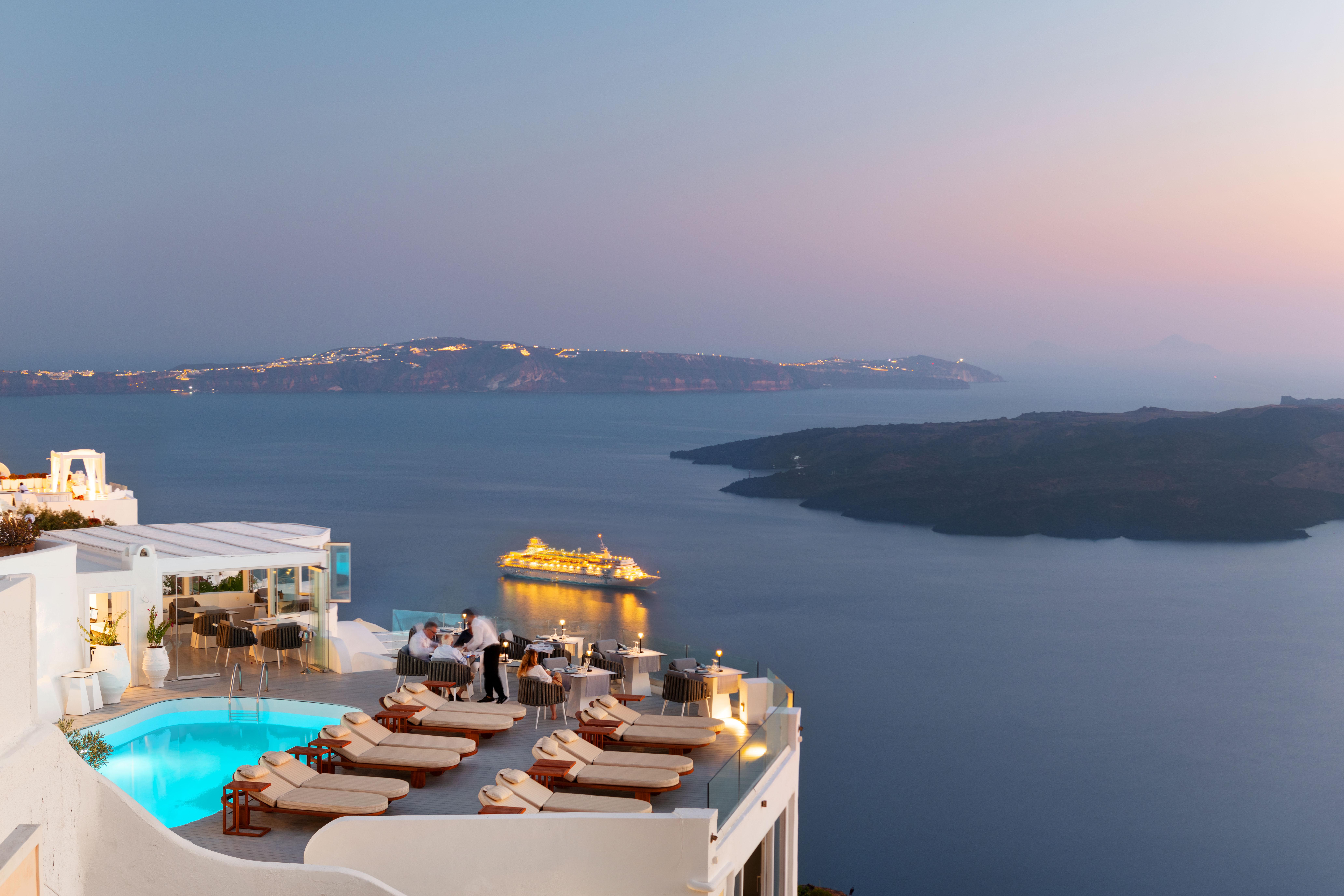 Sun Rocks Boutique (adults Only) 5* Firostefani