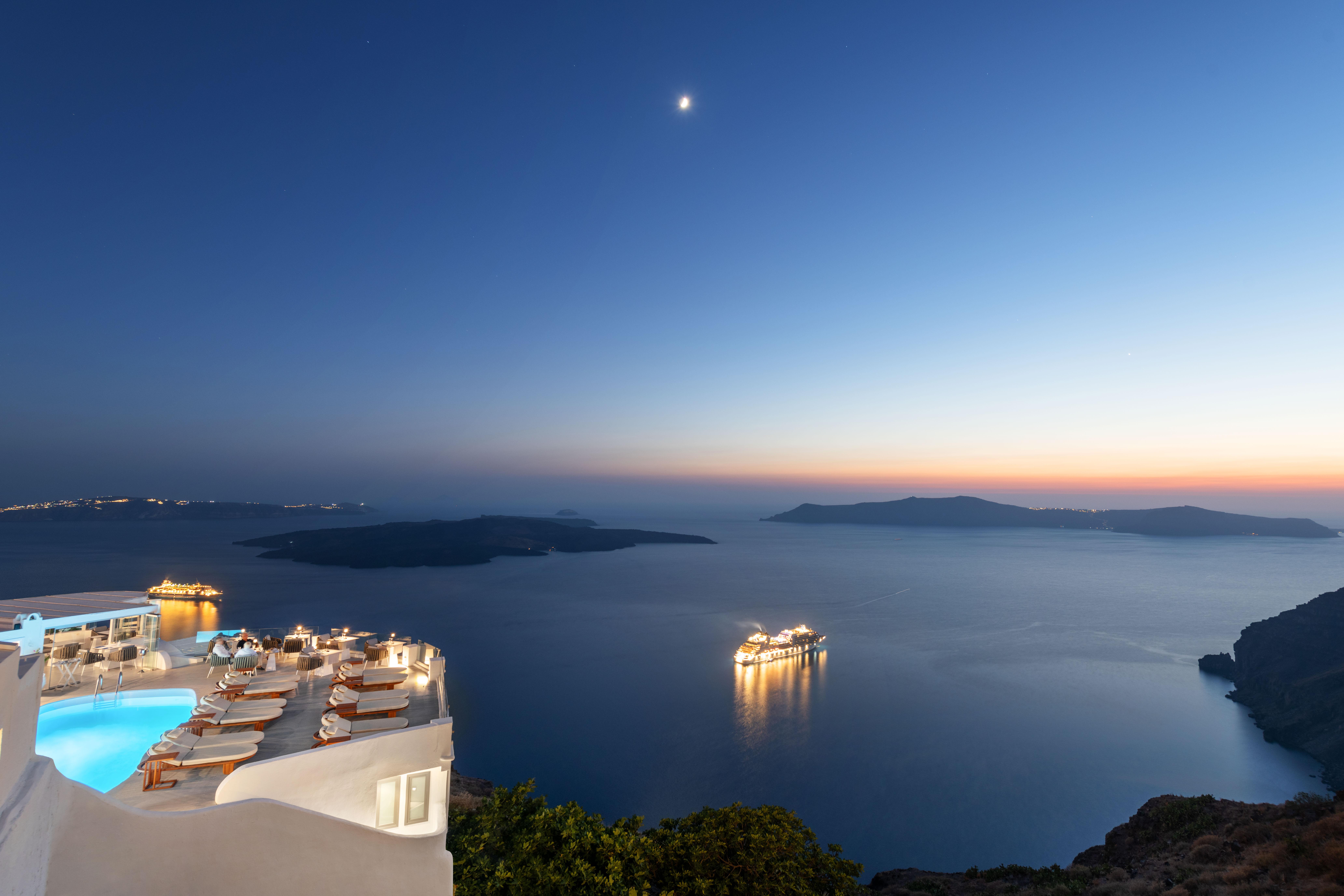 Sun Rocks Boutique (adults Only) 5* Firostefani
