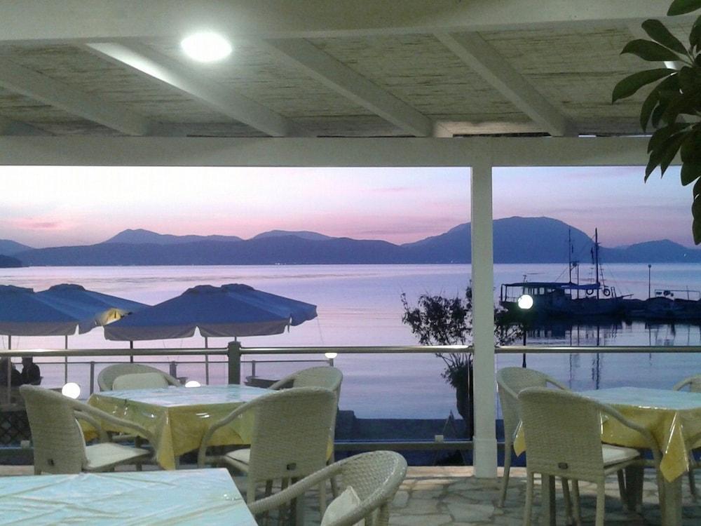 Golden Sunset 3* Mpoukaris