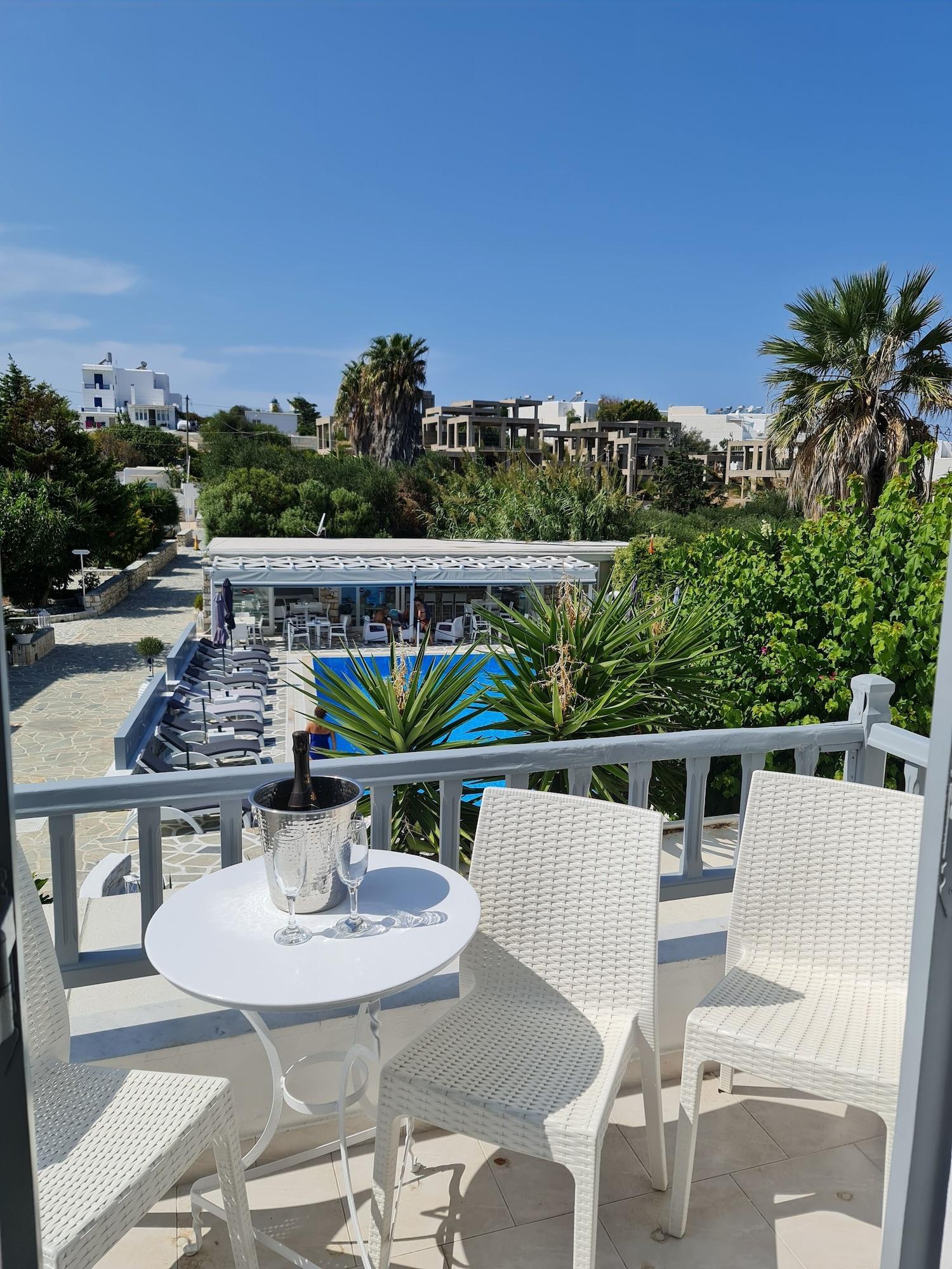 Zoumis Aparthotel