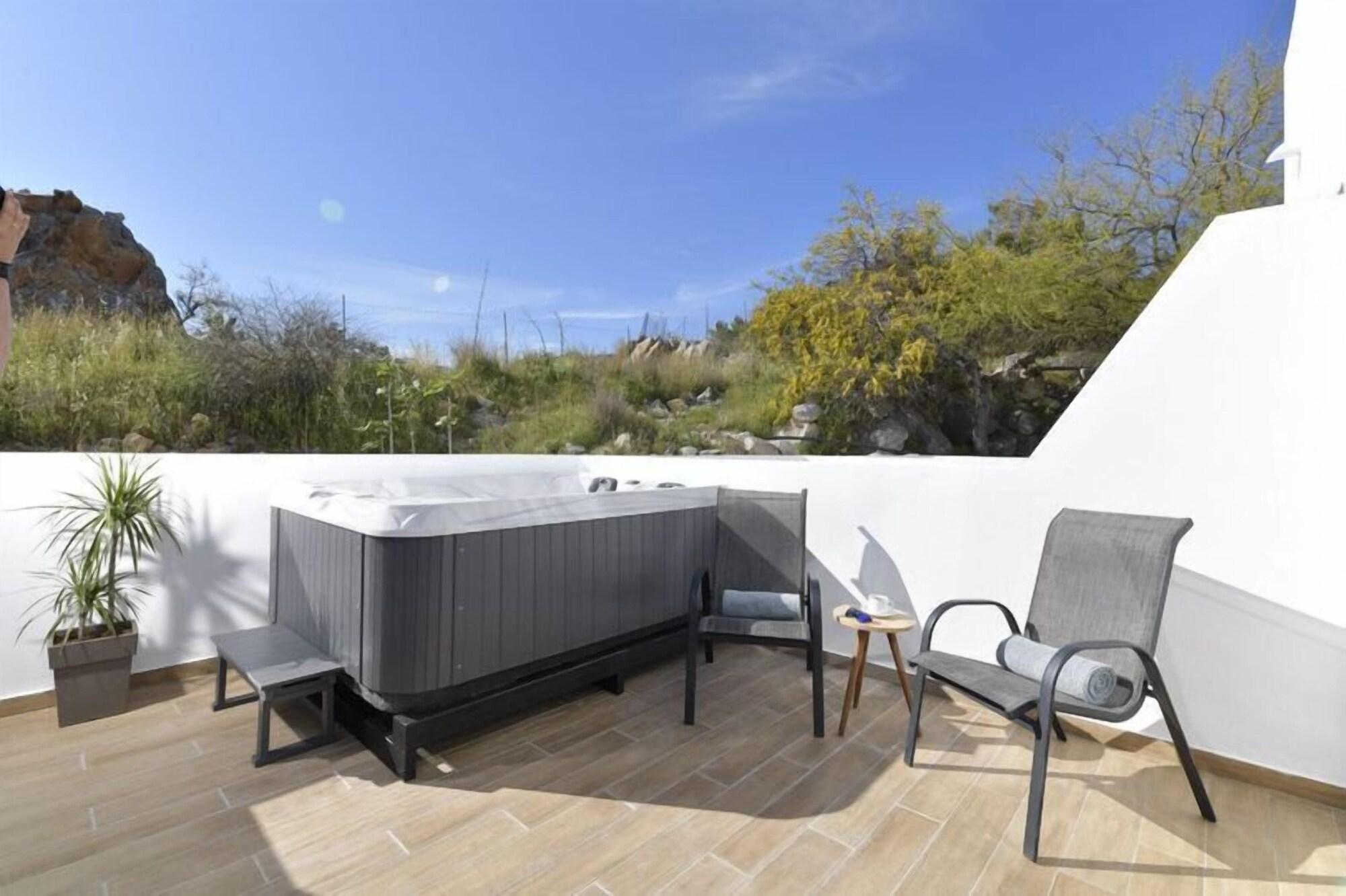 Eagles Nest 4*