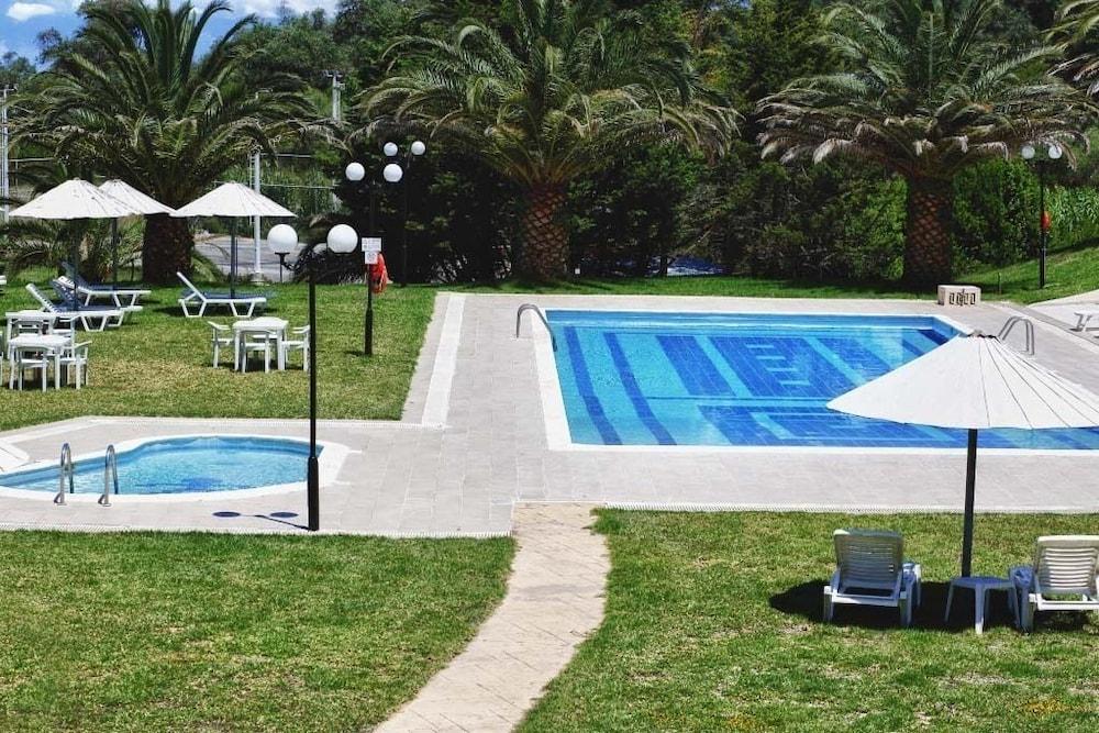 Rebecca's Village Karousades (Esperies)