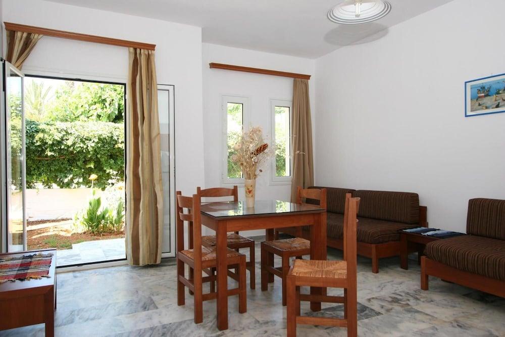 Nontas 3* Agioi Apostoli (Crete)