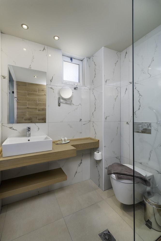 Sunny Days Hotel 3*