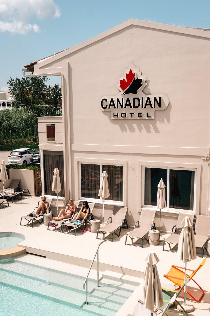 Canadian 3* Laganas
