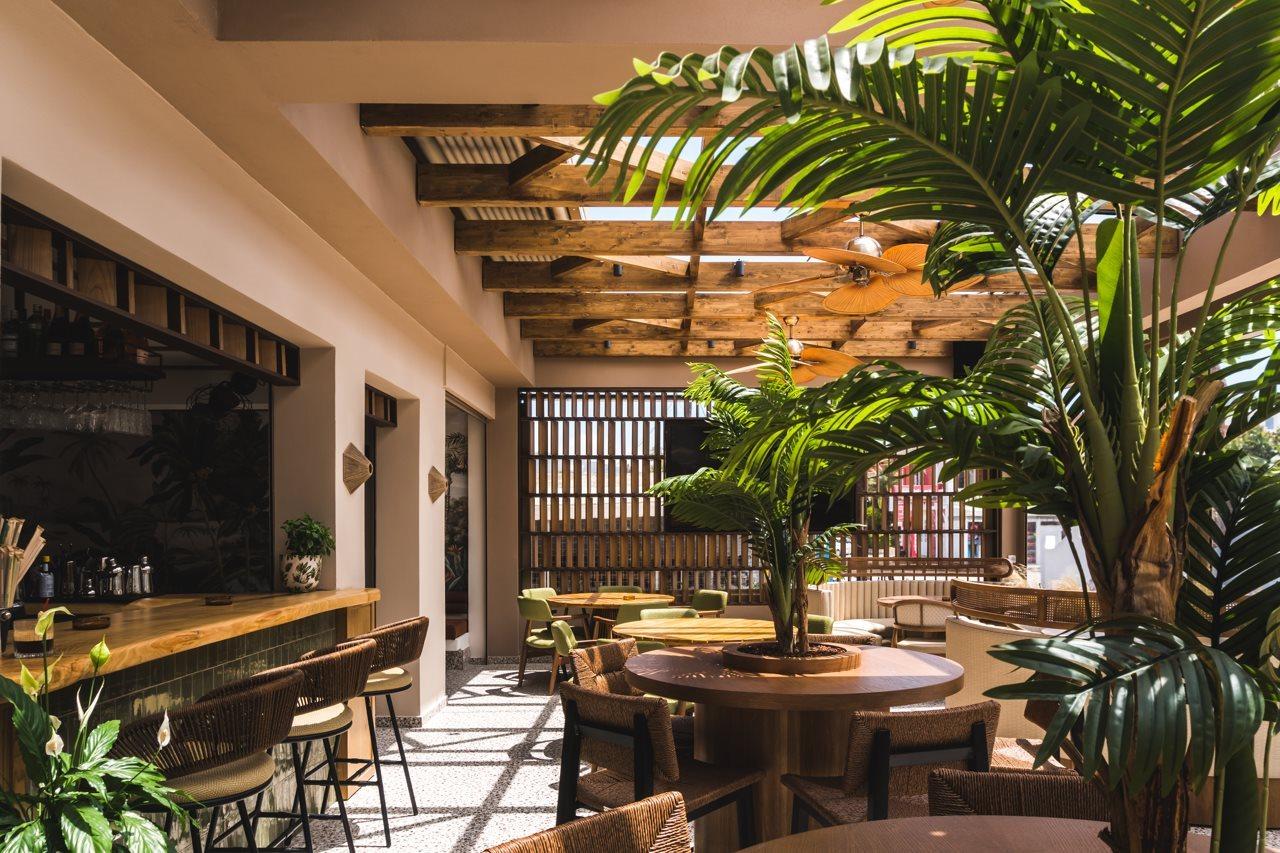 Canadian Hotel Laganas