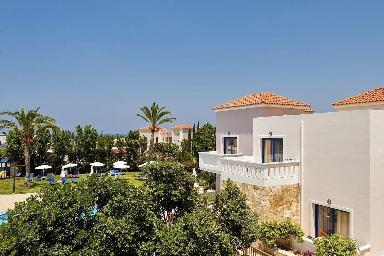 Hotel Adelais Tavronitis (Crete)