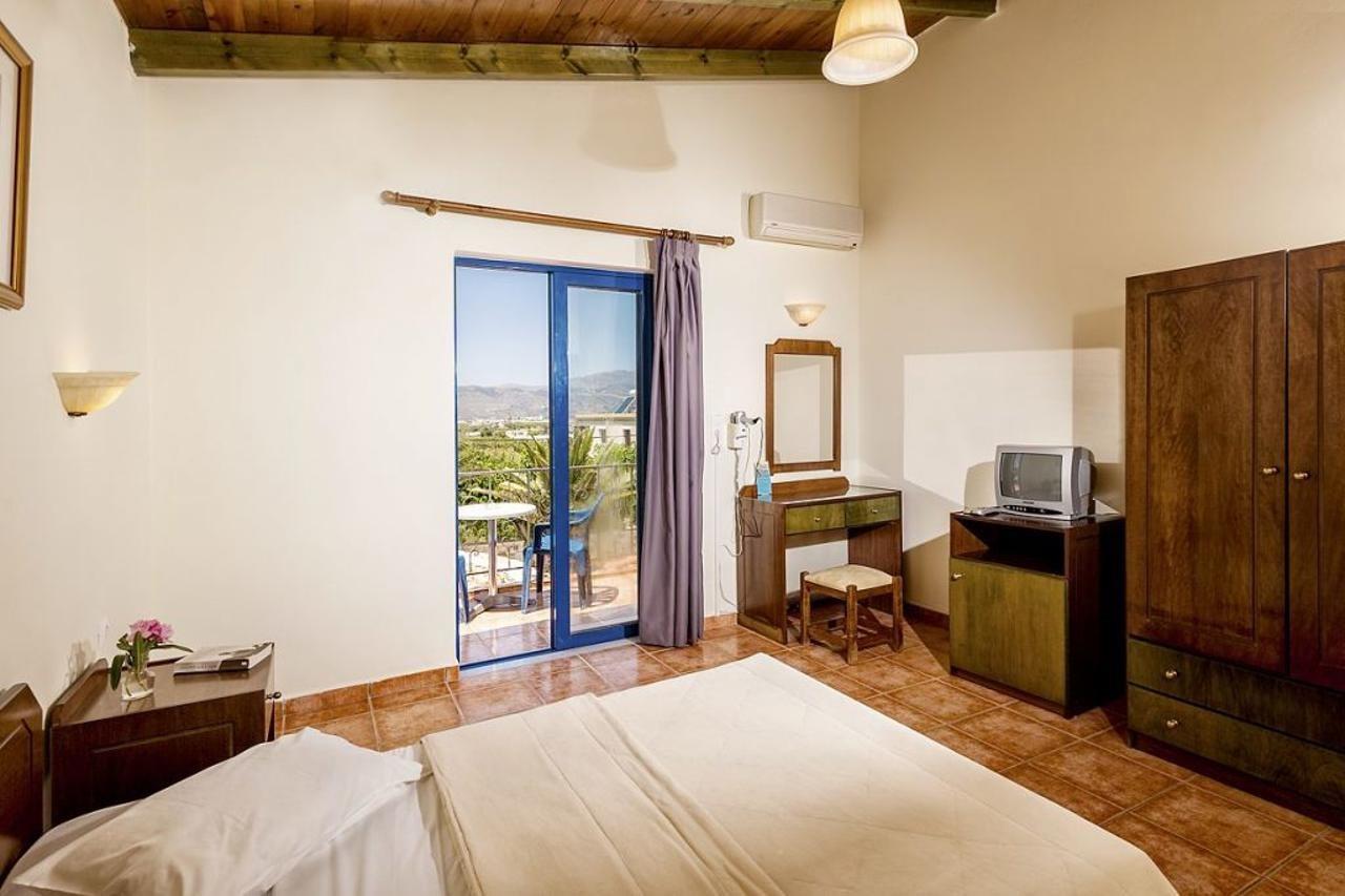 Adelais Hotel Tavronitis (Crete)