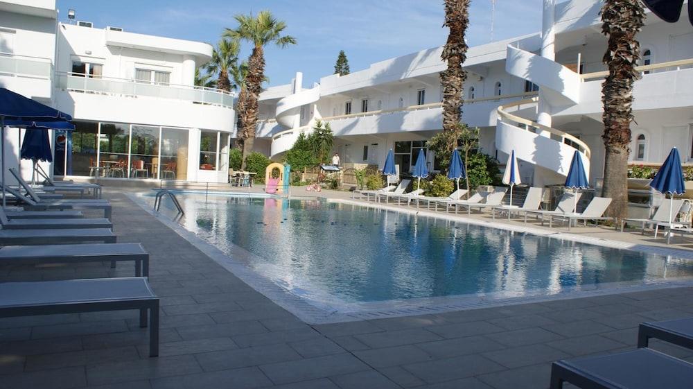 Aparthotel Paleos Ialysos (Rhodes)