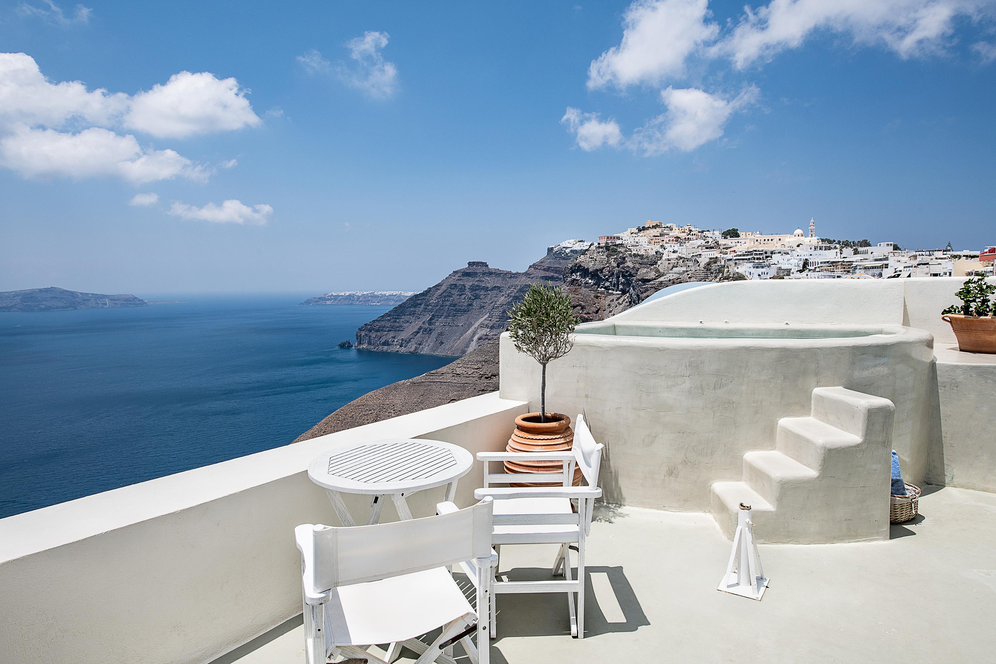 Aparthotel Pantelia 4*