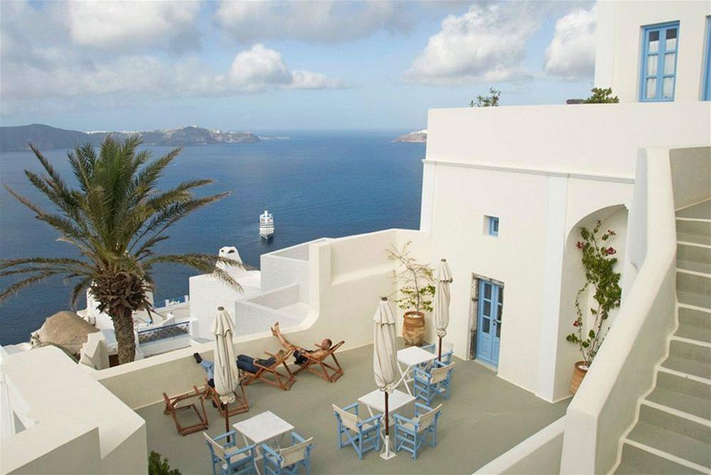 Pantelia Aparthotel 4*