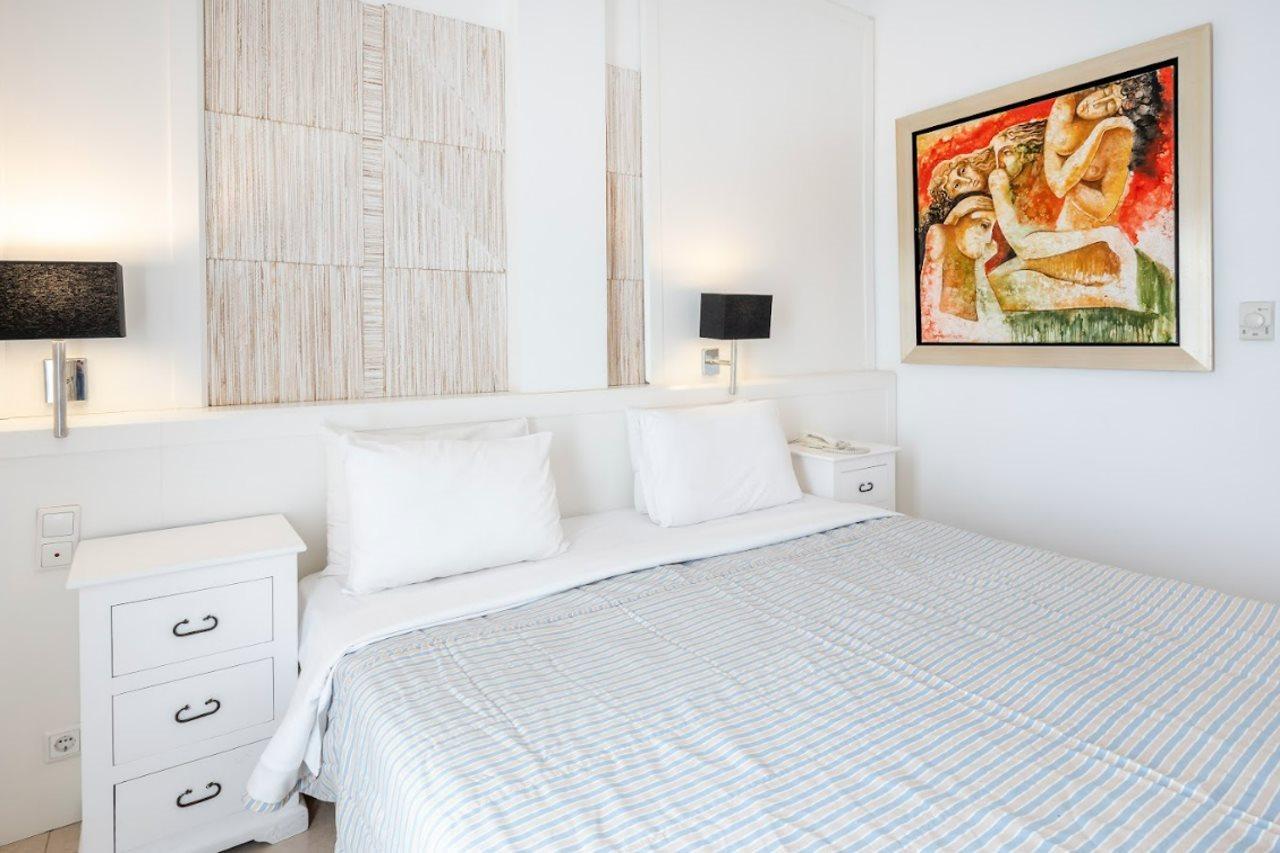 Orizontes Santorini Hotel 4*