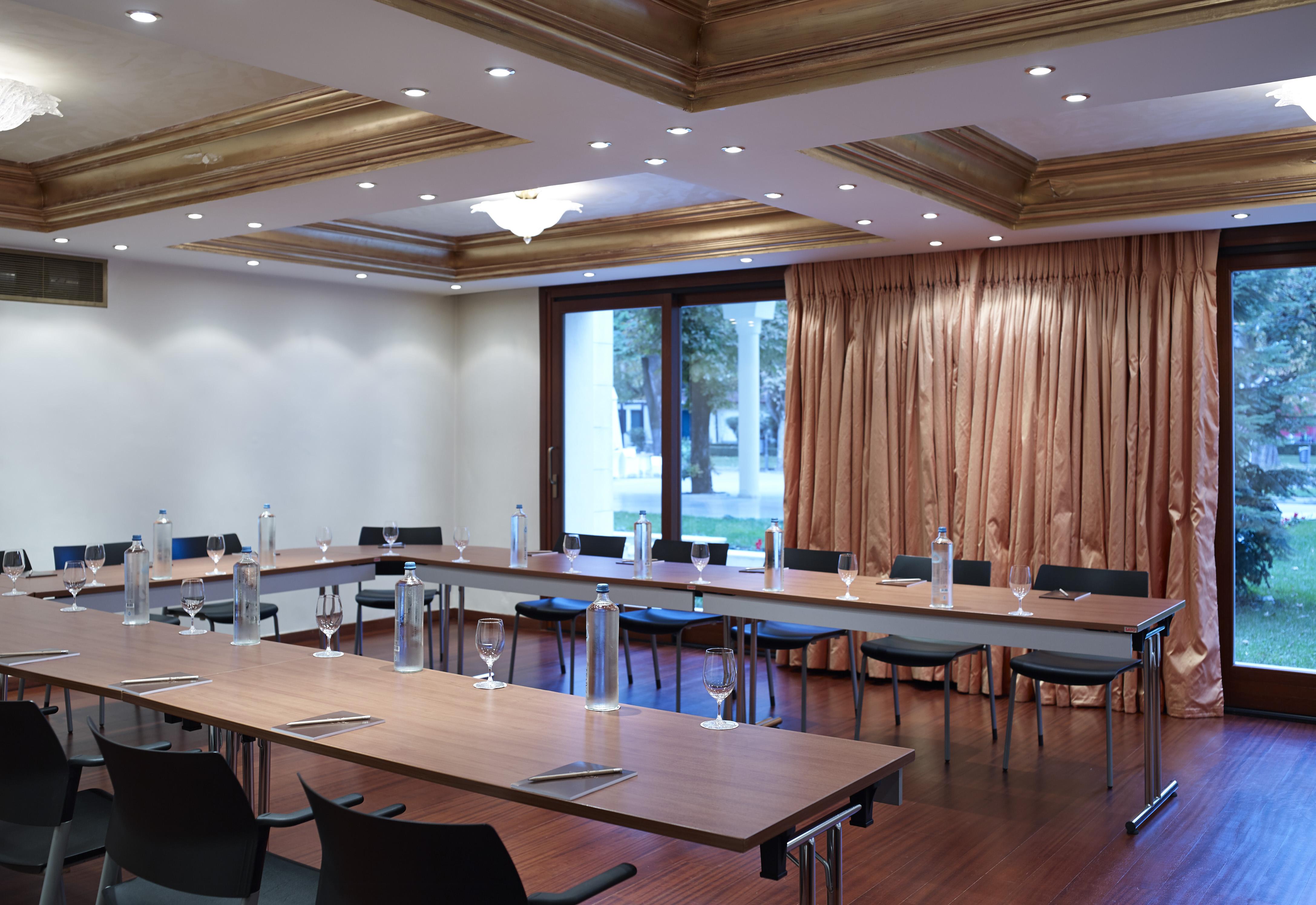 Grand Serai Congress And