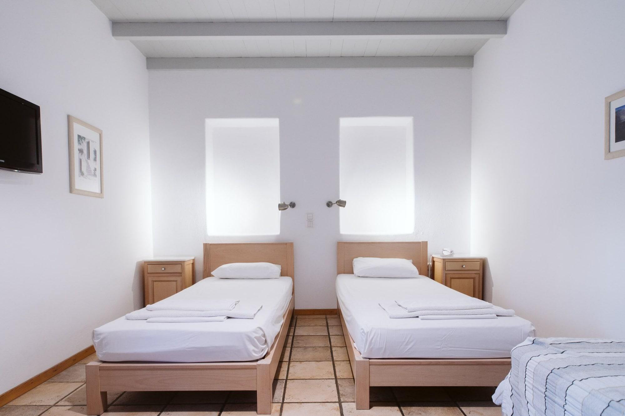 Far Out Village Hotel Mylopotas