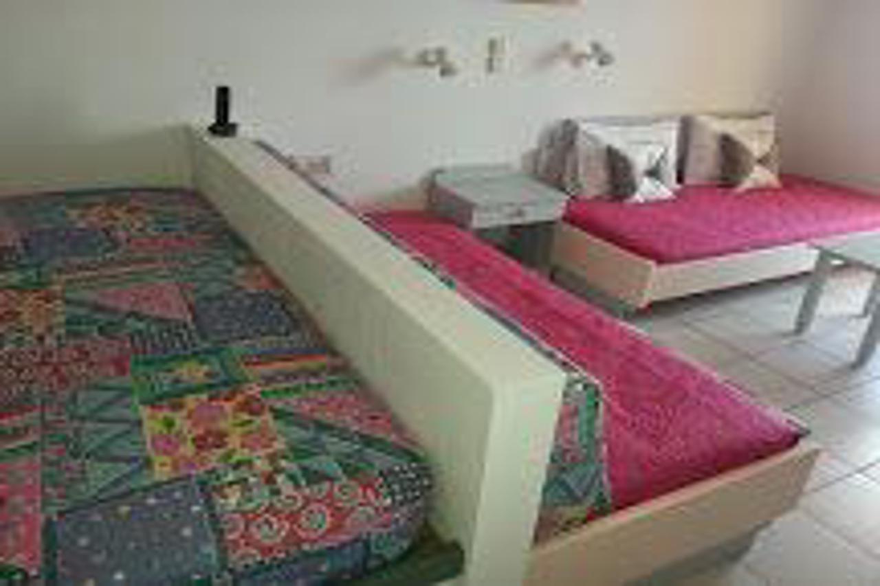Evalia * Anissaras