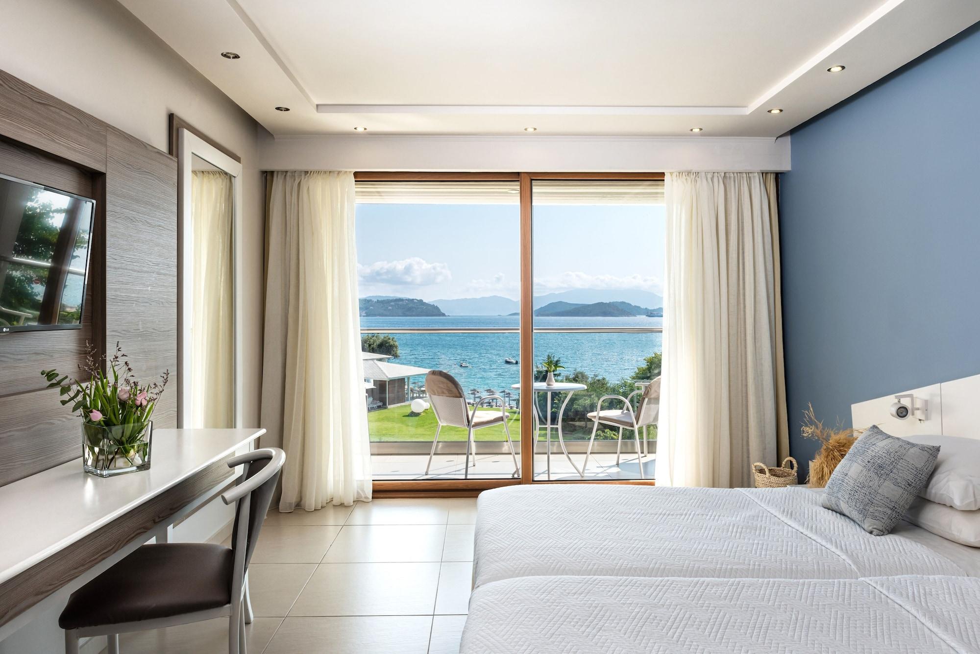 Kassandra Bay Resort, &
