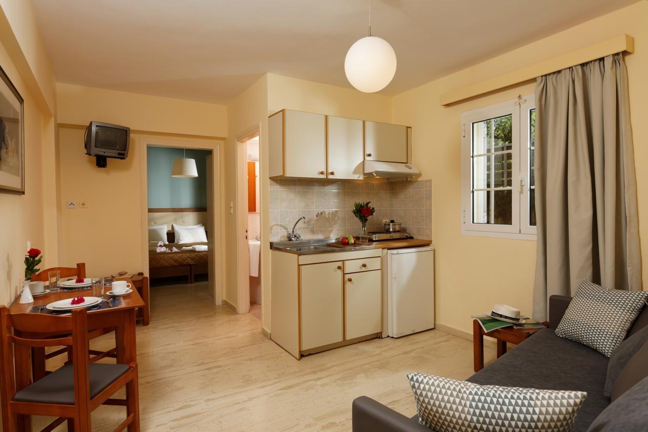 Aparthotel Dimitra & By Omilos