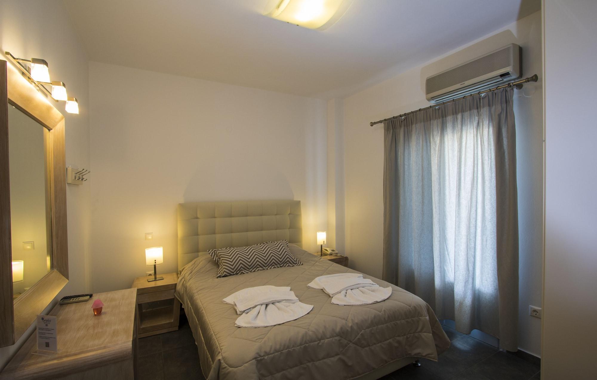 Aparthotel Erato Fira (Santorini)
