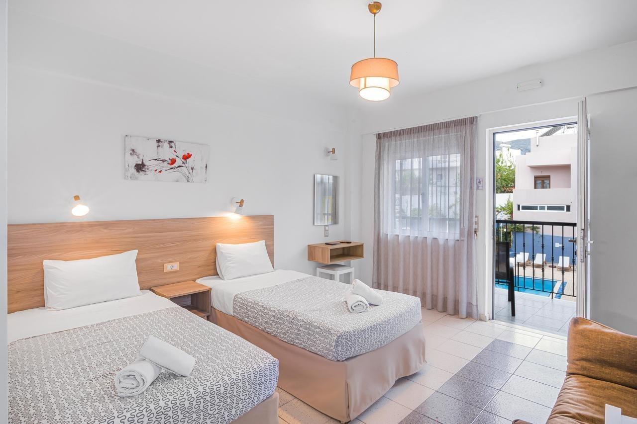 Aparthotel Happy Days Malia (Crete)